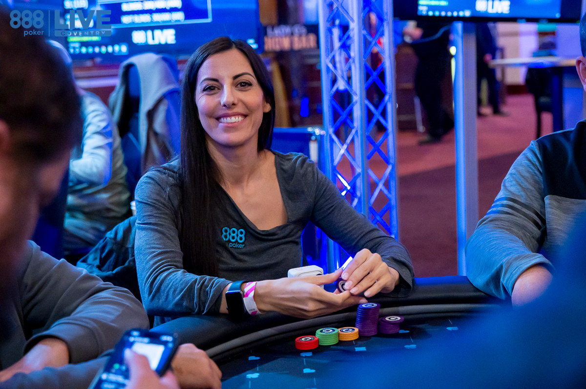 888poker LIVE Coventry Main Event - Days 1DE - Lucia Navarro