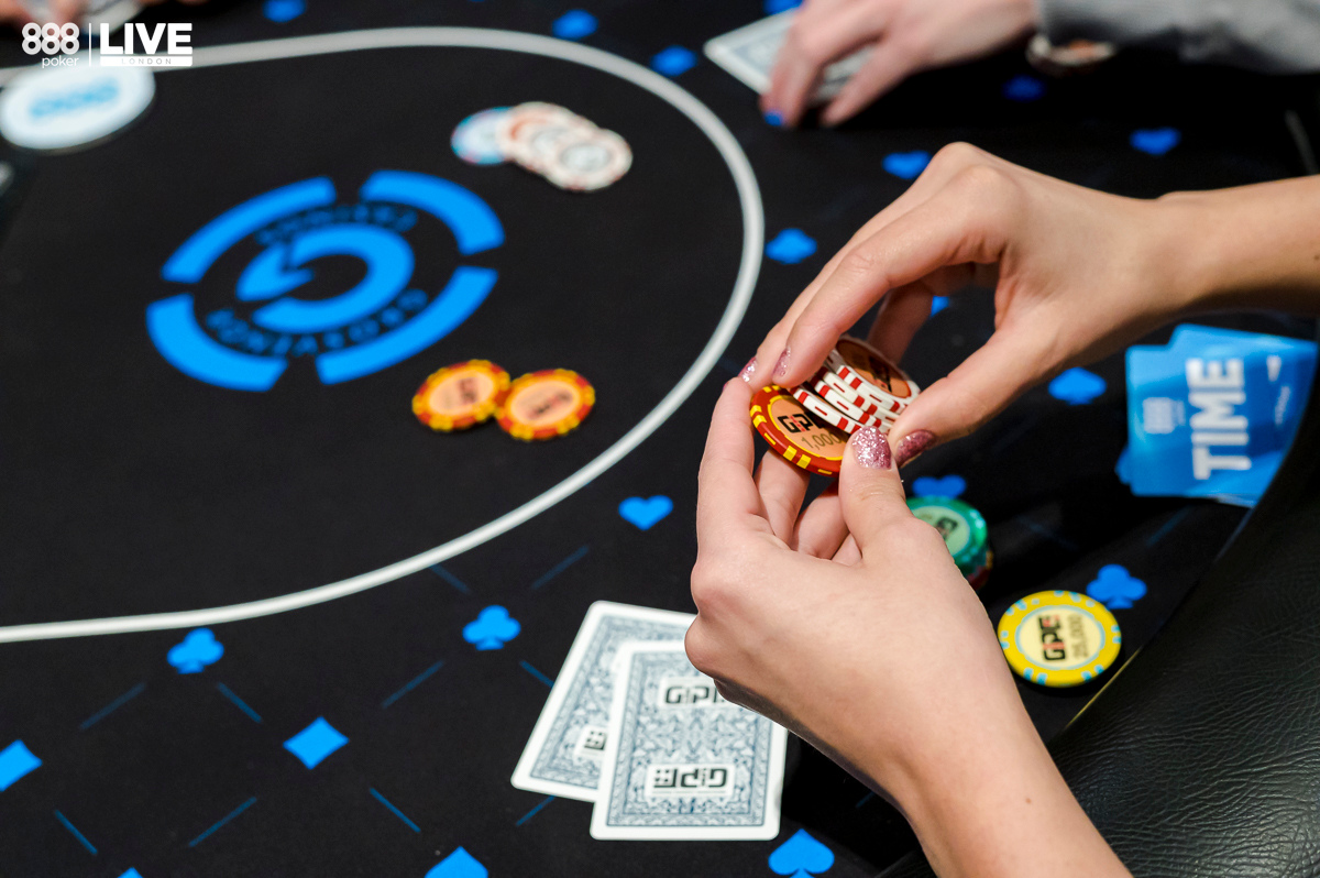 Poker Players’ Bizarre Relationship with Money - Bet Sizing