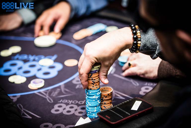 Poker Action: Re-Raise/3bet+