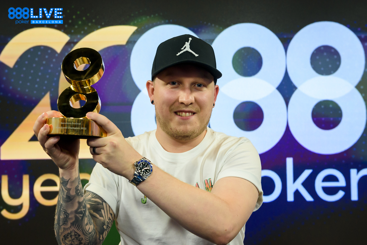 Sandro Hauser as the winner and latest 888poker LIVE Barcelona Main Event Champ!