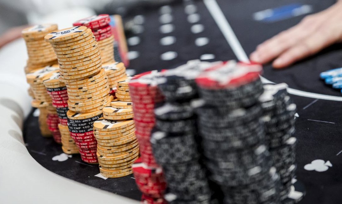 poker chips