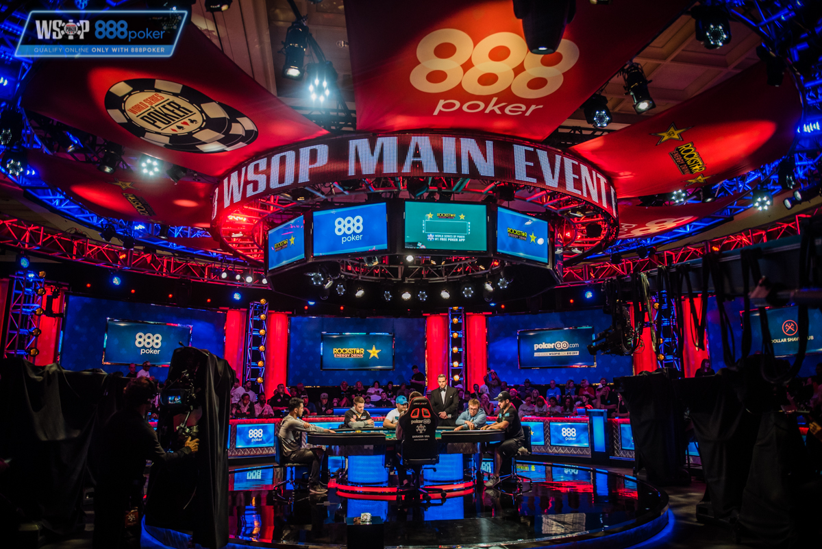 WSOP poker satellite strategy