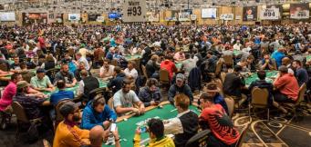 poker tournament early stage