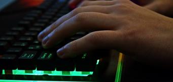poker games esports