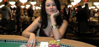 Jennifer Tilly Net Worth: Up Close with this Celebrity Poker Player and Hollywood Star!